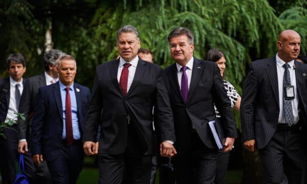 Çështja e dialogut/ Pesë diplomatë ndërkombëtarë të premten në Prishtinë e Beograd