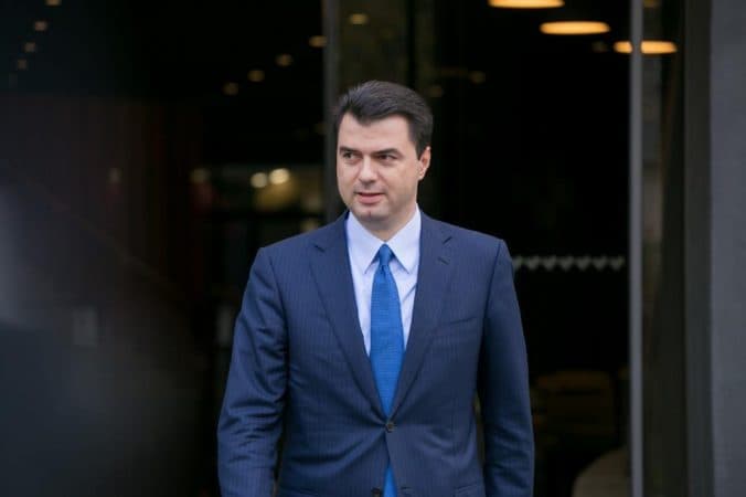 Çështja McGonigal/ Basha “thyen” heshtjen: E drejta vonon, por nuk harron