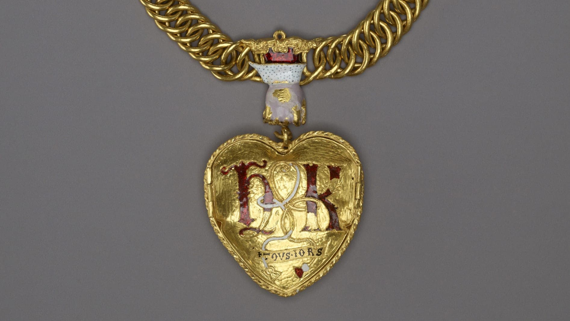 Detektori zbulon një gjerdan ari të lidhur me mbretin Henry VIII