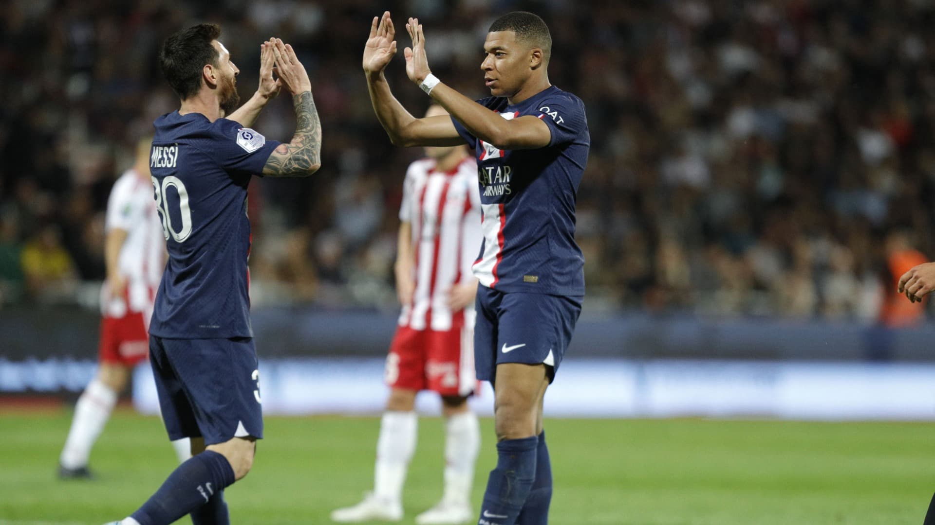 Sfida me Bayern Munich, Messi dhe Mbappe gati për PSG