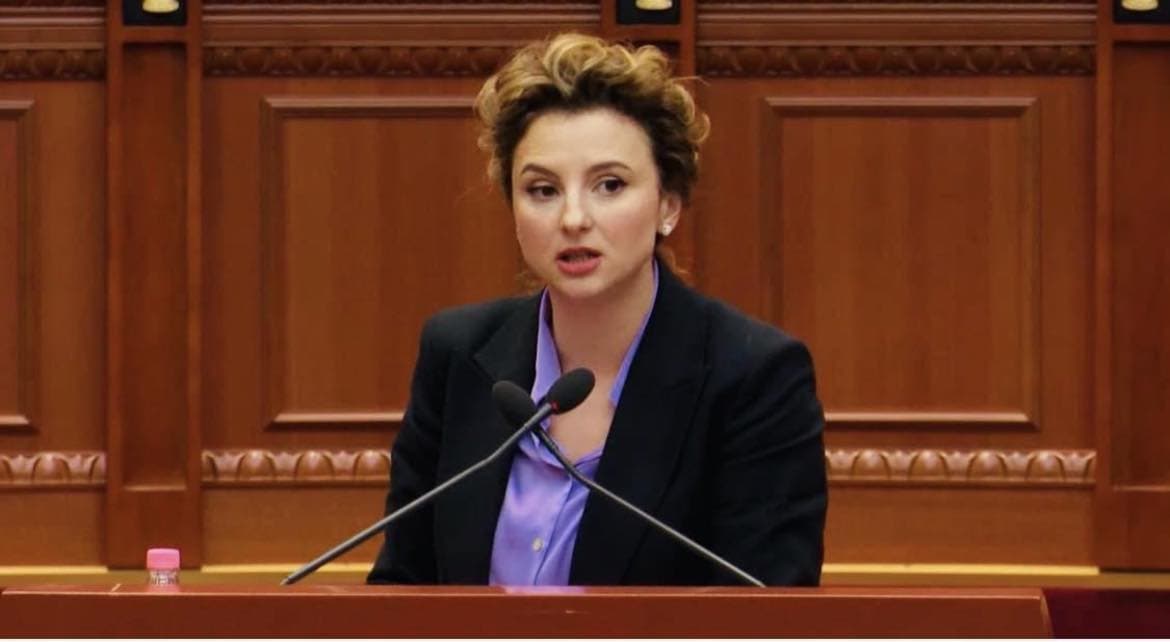 Xhixho: Të rinjtë dhe intelektualët po ikin sepse paguhen më pak se kudo në rajon