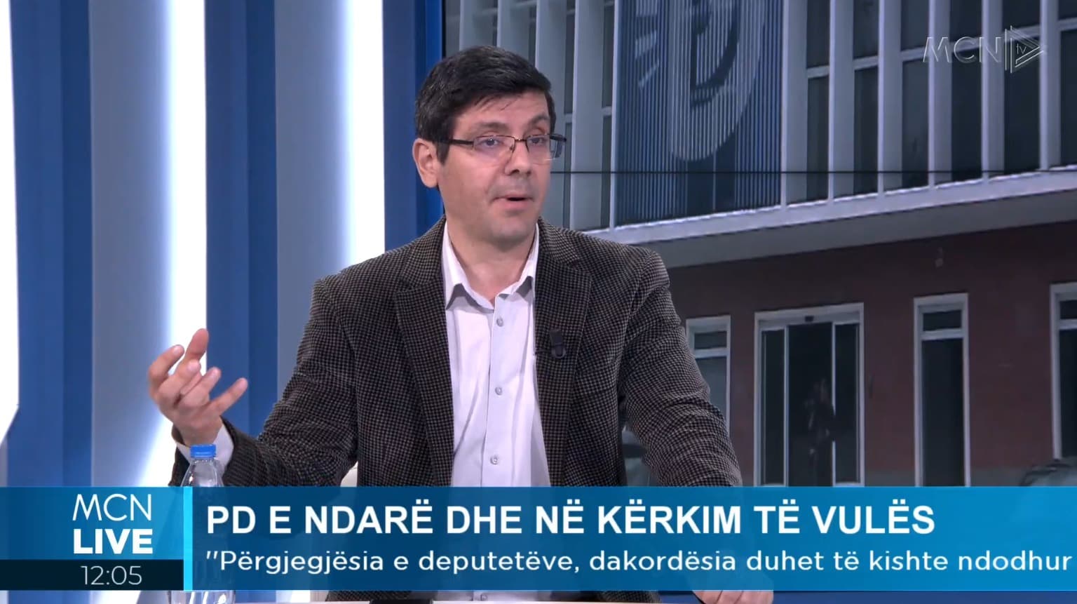 Kalemaj: Kandidatët e primareve të pranohen nga sigla. ‘Kimia’ PD-PL nuk reflektohet në bazë (VIDEO)