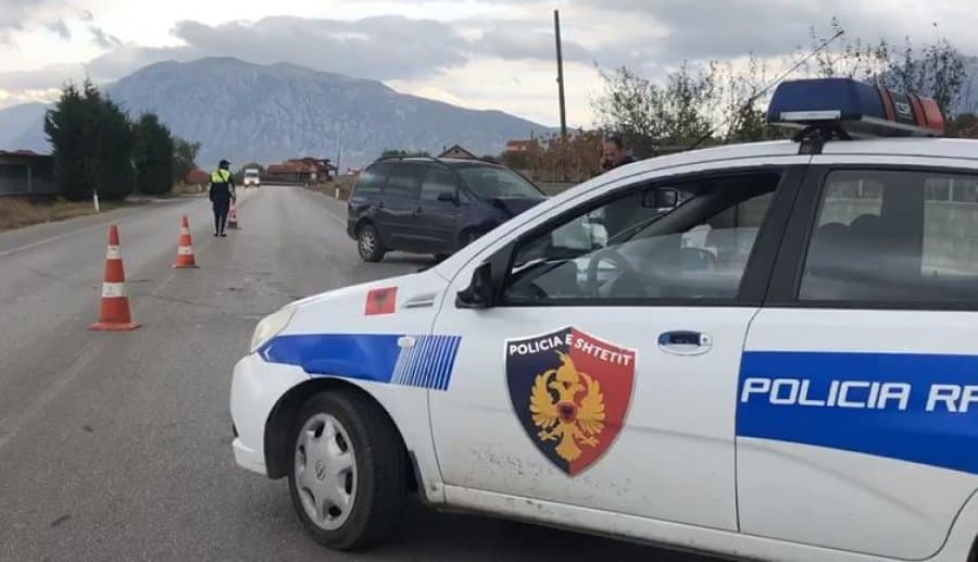 Aksidentoi për vdekje këmbësorin, pranga drejtuesit të mjetit në Korçë