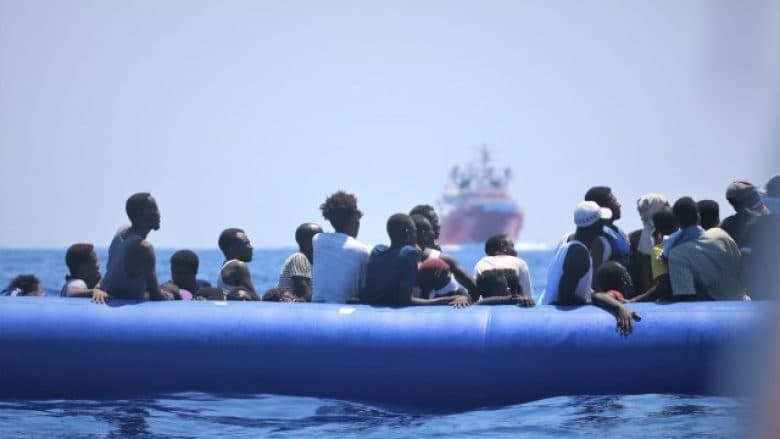 Mbytet varka me emigrantë në brigjet e Tunizisë, 19 të vdekur