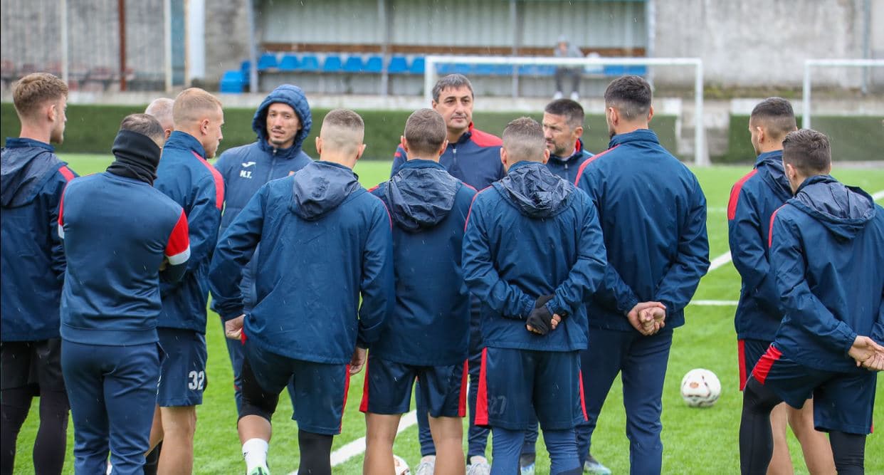 Sedloski debuton ndaj Erzenit, Vllaznia me një mungesë