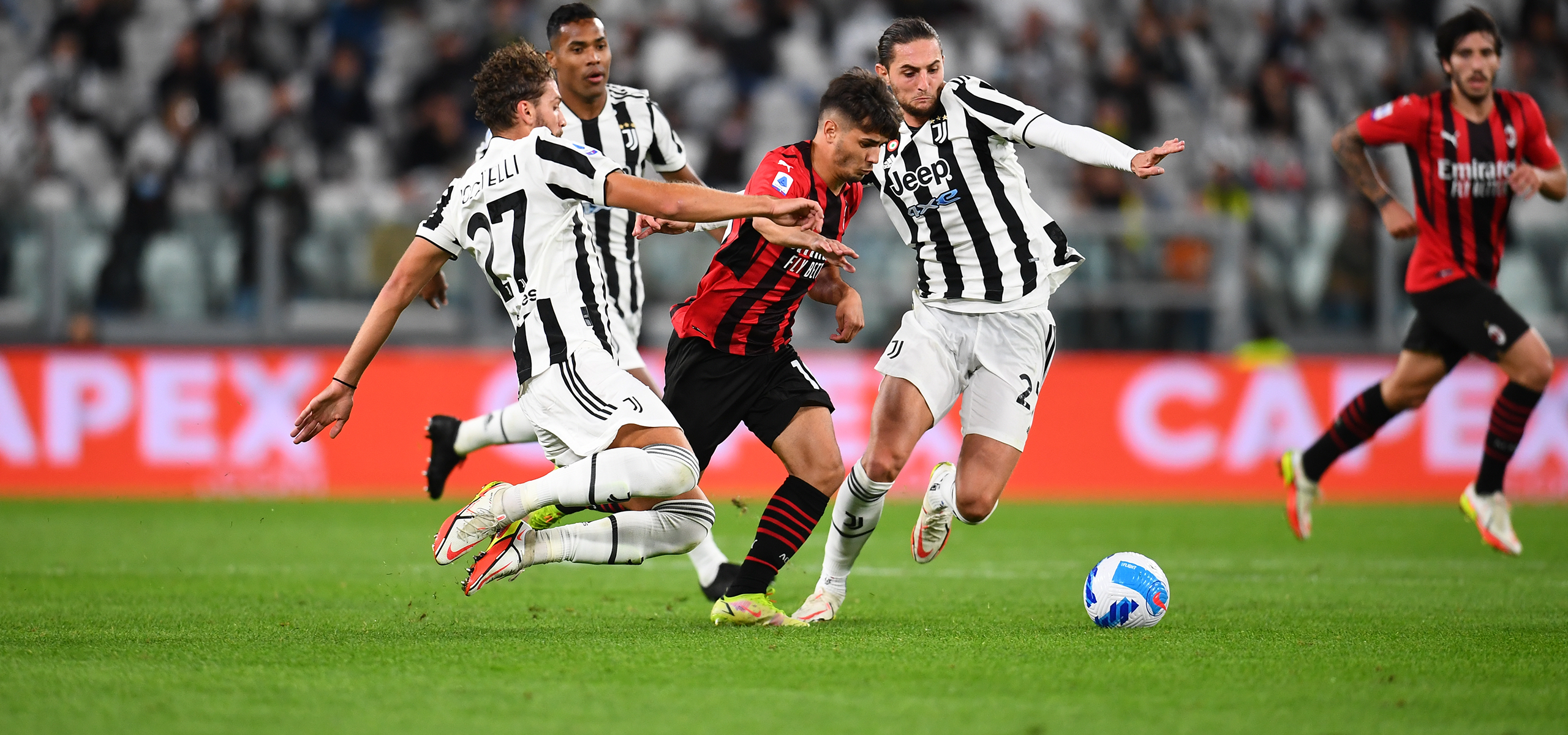 Juventusi ngjitet në vendin e tretë, Milani dhe Interi jashtë Champions. Si ndryshon renditja në Serie A