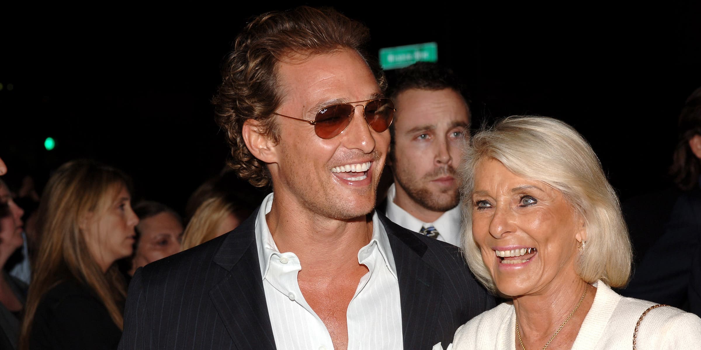 Matthew McConaughey zbulon se babai i tij vdiq duke bërë seks me nënën e tij