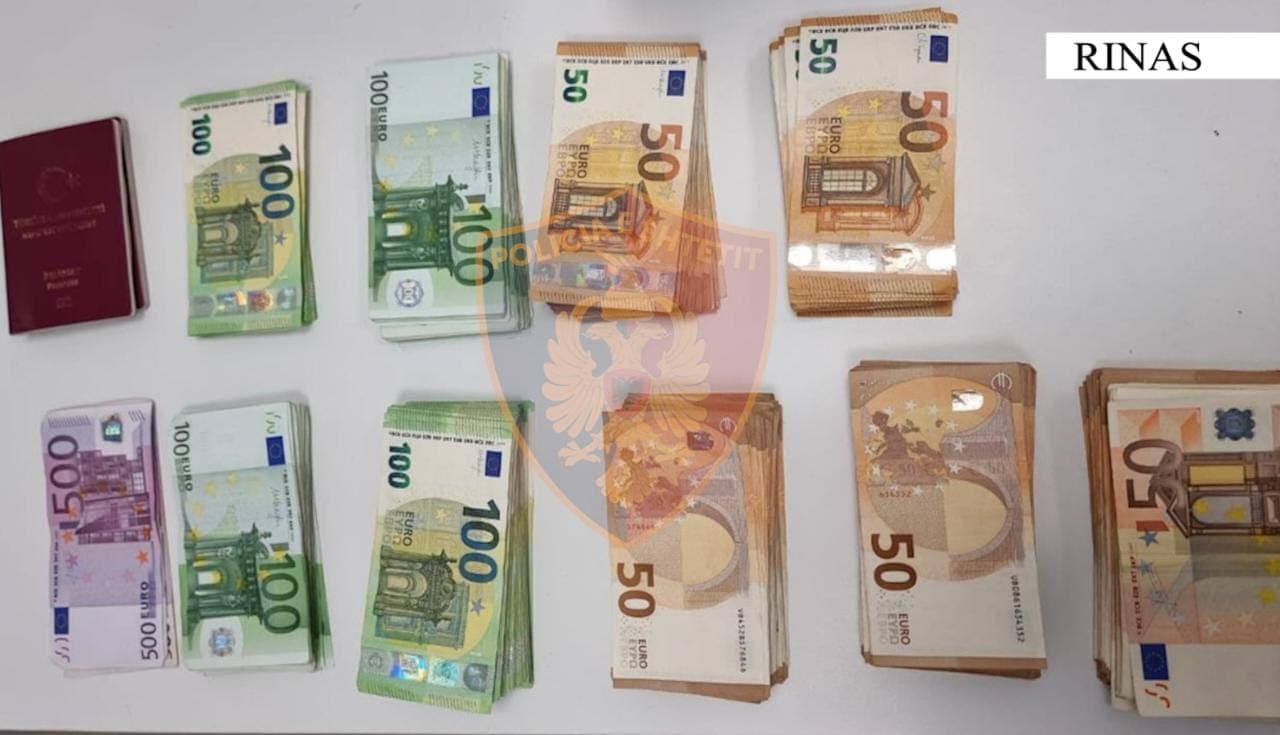 Sekuestrohen mbi 47 mijë euro të padeklaruara në Rinas, procedohen dy turq