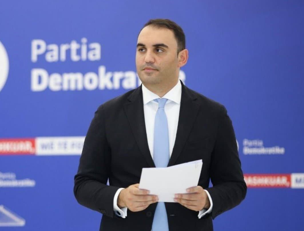 Diploma e Belind Këlliçit, dokumentet provojnë regjistrimin e rregullt në universitetin amerikan