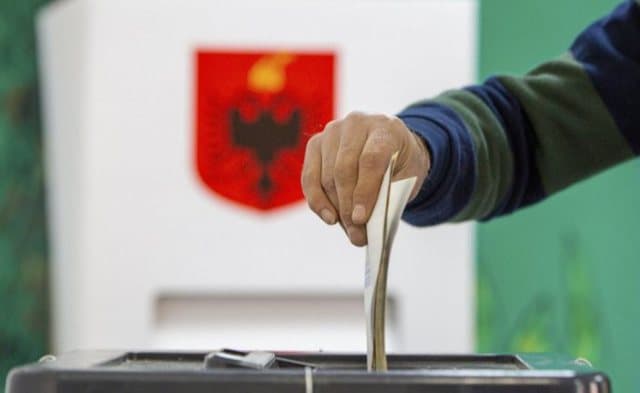KQZ: Deri në orën 15:00 kanë votuar 29.51% e zgjedhësve