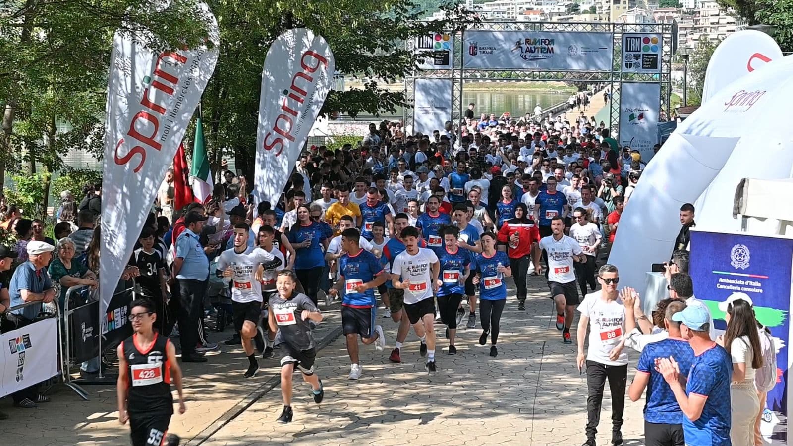 Java Italiane e Kulturës/ Zhvillohet gara “Vrapo për autizmin”