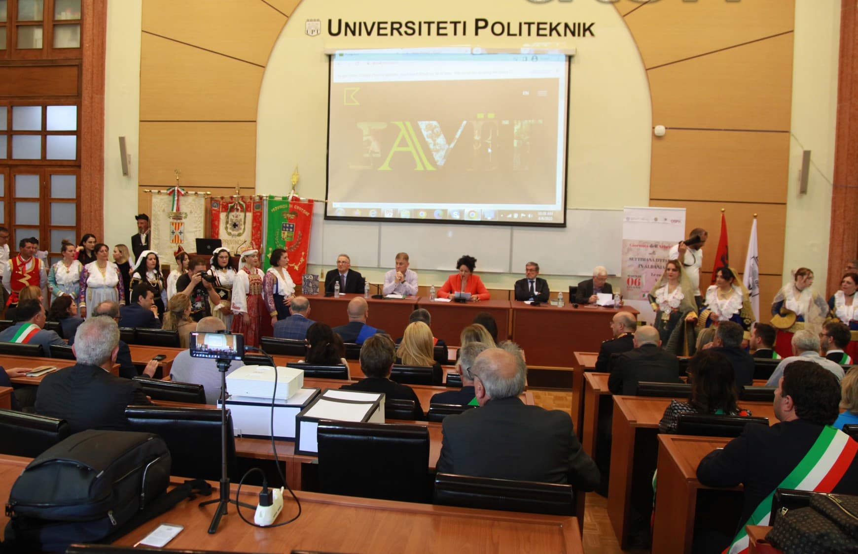 Java Kulturore Italiane/ Mbahet kuvendi “Trashëgimia kulturore arbëreshe. Vepra e Jeronim De Radës dhe Anselmo Lorecchios”