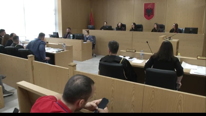 Ankimimi për Kuçovën, Kolegji Zgjedhor vendos rinumërimin e votave në 18 qendra