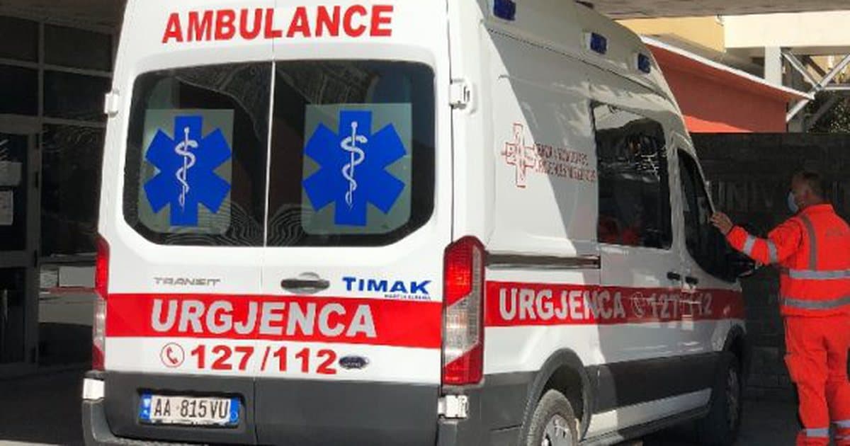 Plagoset gjatë procesit të punës, përfundon në spital 49-vjeçarja në Peqin