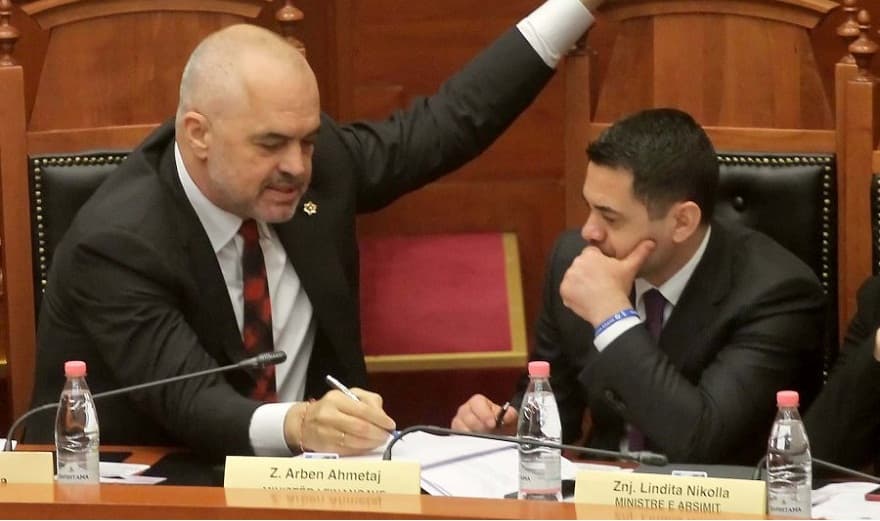 “Ahmetaj”, Bardhi kërkesë për ndryshimin e rendit të ditës: Të vijë Rama të japë llogari