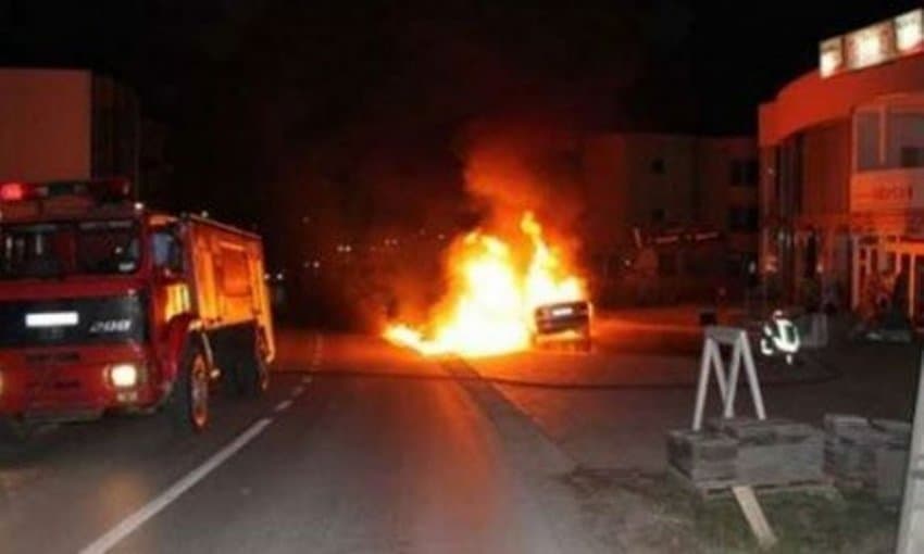 Merr flakë makina në kryeqytet, shkak një defekt në bombolën e gazit