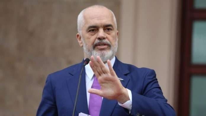 Edi Rama pas fitores së PS në Rrogozhinë: Avantazh spektakolar