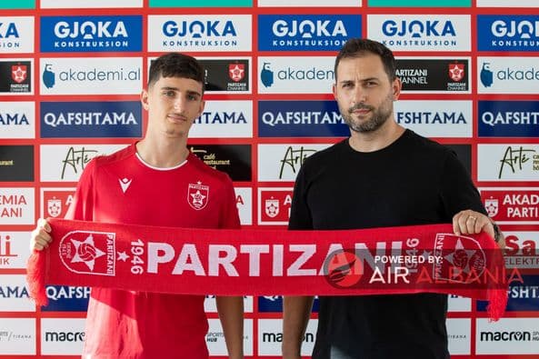 Partizani mendon për të ardhmen, firmos mesfushori i talentuar