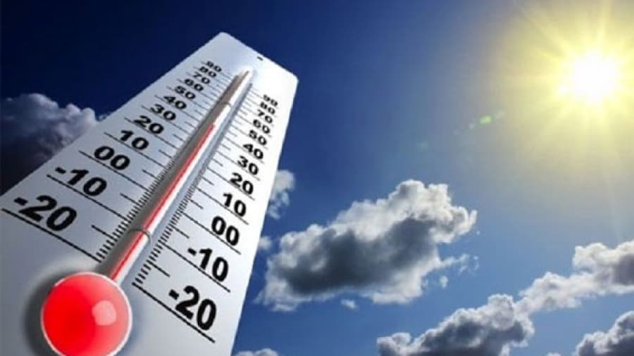 Moti sot/ I nxehtë e me temperatura përvëluese