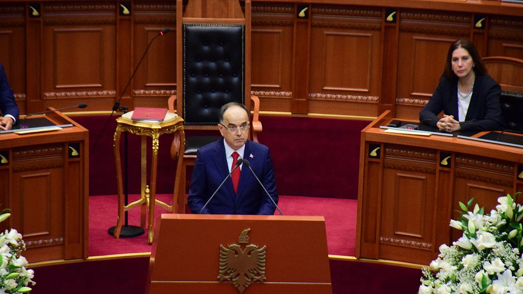 Nis sot sesioni i ri parlamentar, Begaj: Kthejeni Kuvendin në hapësirën e pajtimit
