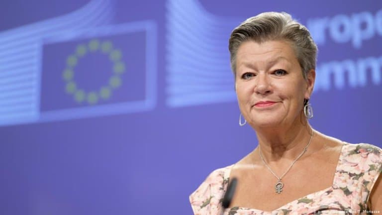 BE përjashton ukrainasit nga rregullorja për azilin