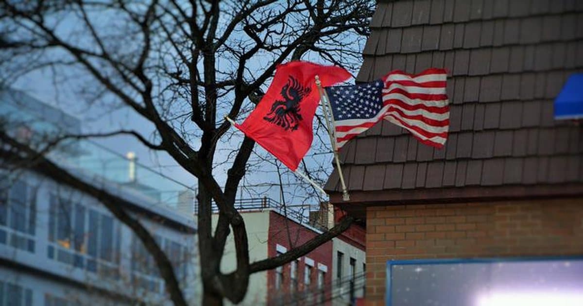 Komuniteti shqiptaro-amerikan letër presidentit Biden: Shprehim shqetësim për rrezikun nga Serbia!