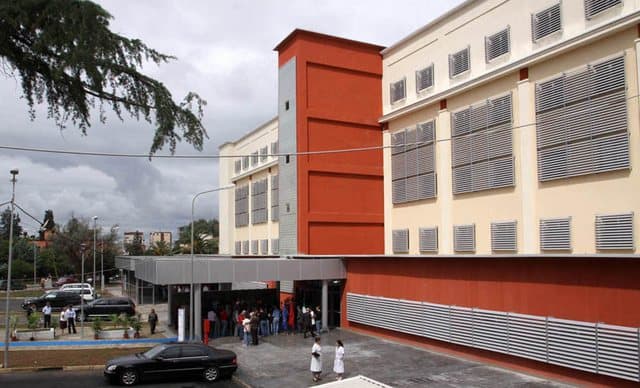 Vdekja e foshnjes, QSUT: Familjarët ishin në dijeni për komplikacionet postoperatore
