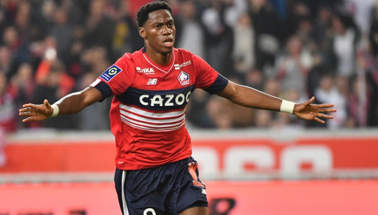 Milani, insiston për Jonathan David
