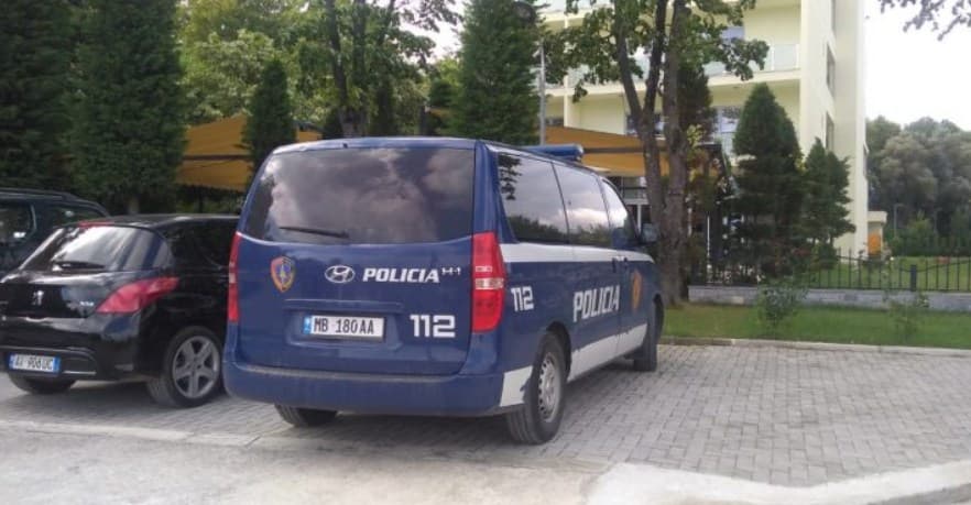 Tropojë/ 2 shtetas në pranga për dhunë në familje