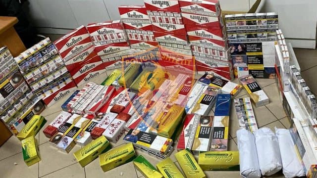 Tregtonin cigare të kontrabanduara/ 4 të arrestuar dhe 7 të proceduar penalisht në Tiranë