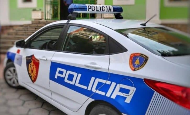 Në kërkim për shitje droge, bie në pranga