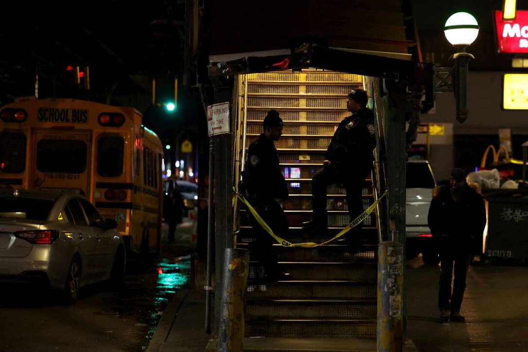 Të shtëna në metronë e New York, një i vdekur dhe 5 të plagosur