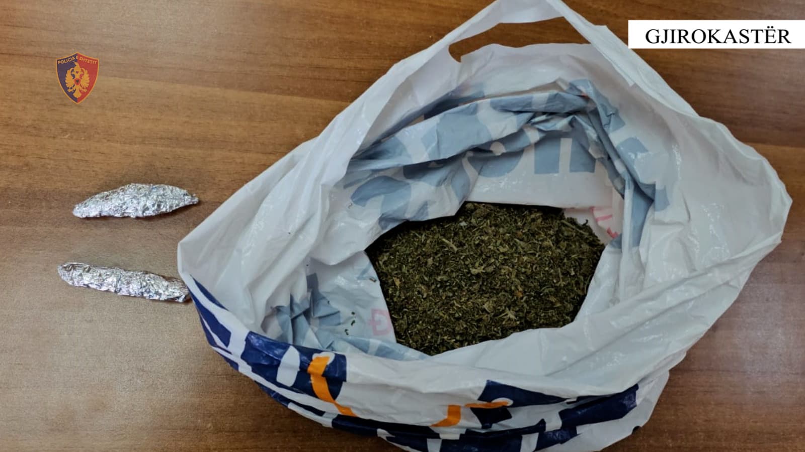 Shiste kanabis pranë shkollave, arrestohet një person në Gjirokastër