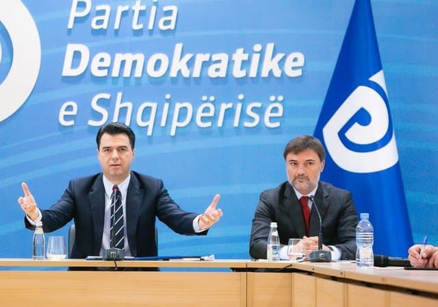 PD hap garën për kryetarët e 19 degëve të PD