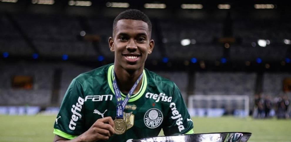 Barcelona, nuk e harron Estevao Willian