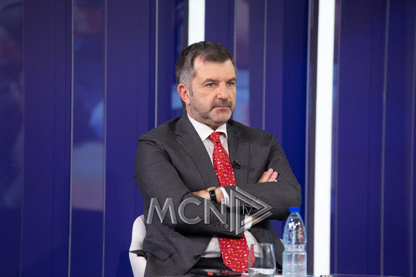 Korrupsioni në Bashkinë e Tiranës, Bushati: Reagim i vakët, sepse shumica e mediave heshtin