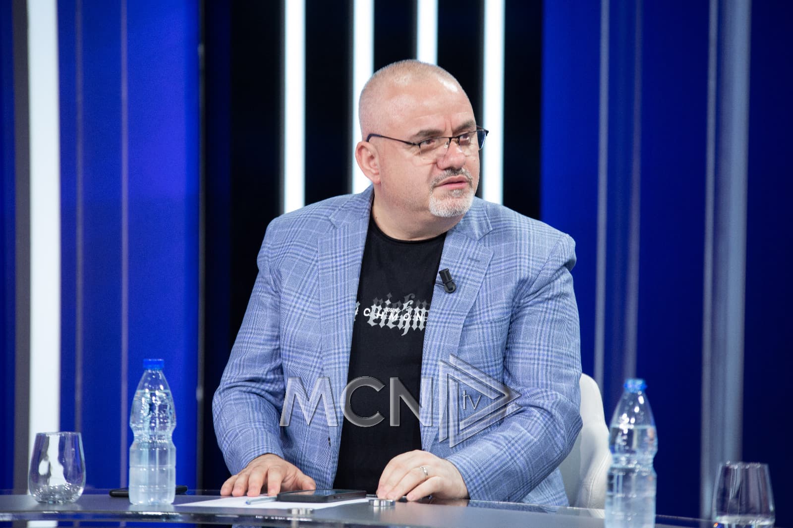 “5D”, Hoxha: Në një bashki që ka vjedhur miliona s’bëhet qameti nga dëmi protestës