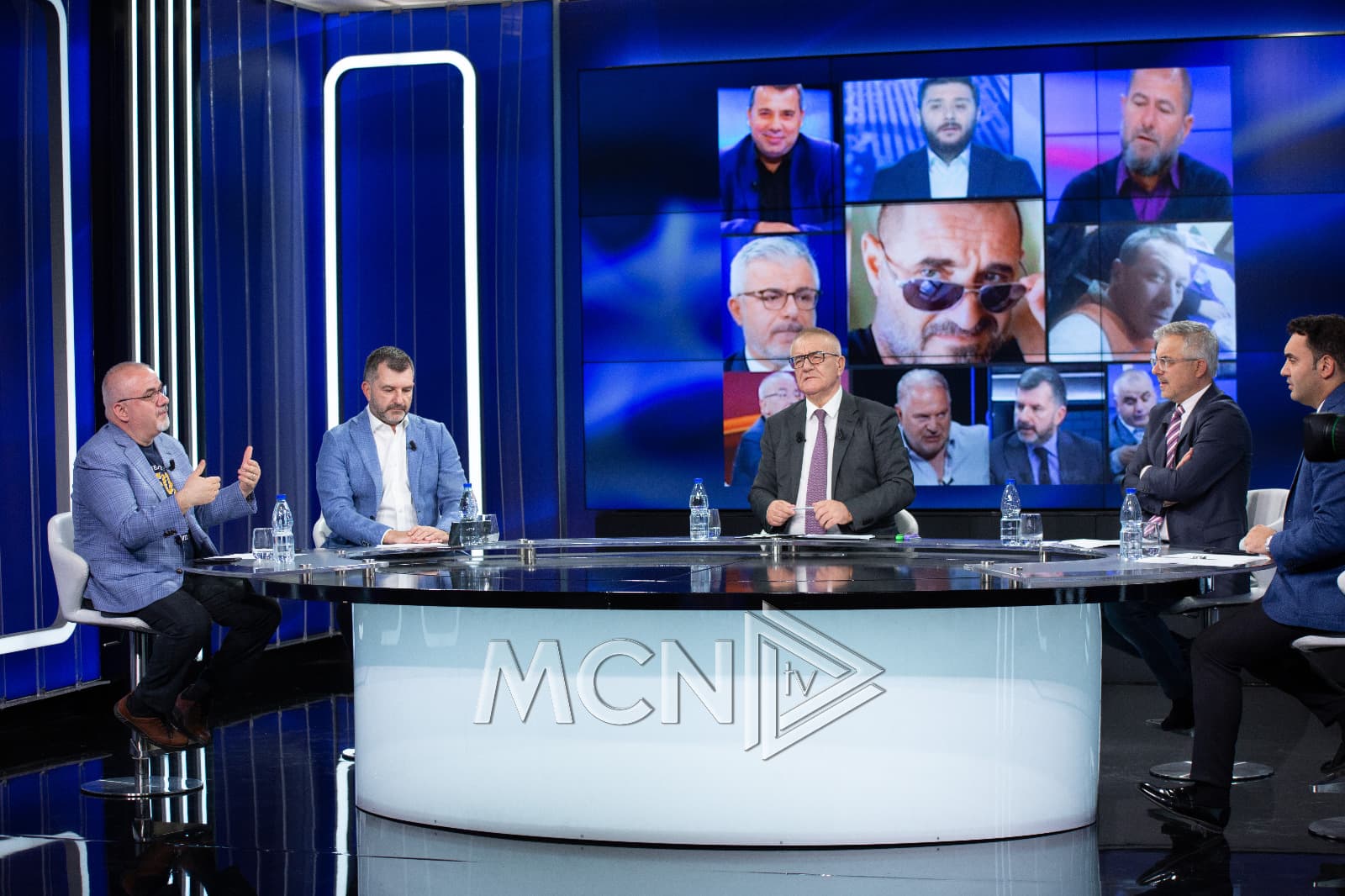 Hoxha: 7 orë në SPAK, Veliaj sa herë ka shkuar në tualet ka qenë i shoqëruar. Pastaj jashtë na flet sikur i kishte ftuar ky ata atje!