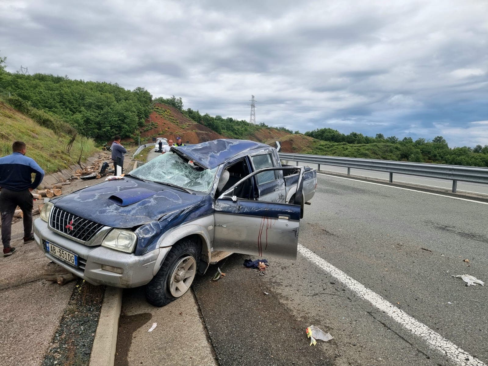 Përplasi për vdekje 60-vjeçarin në autostradën Milot-Morinë/ Arrestohet 27-vjeçari nga Prishtina