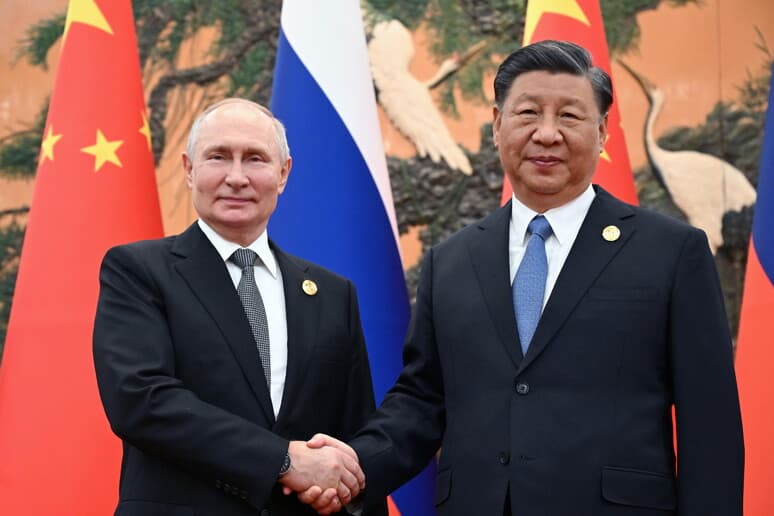 Xi, Putin: Marrëdhëniet Kinë-Rusi promovojnë paqen dhe stabilitetin