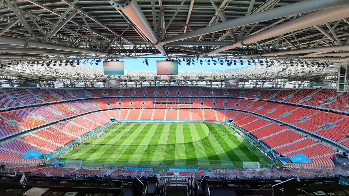 Zbulohen stadiumet për finalet europiane