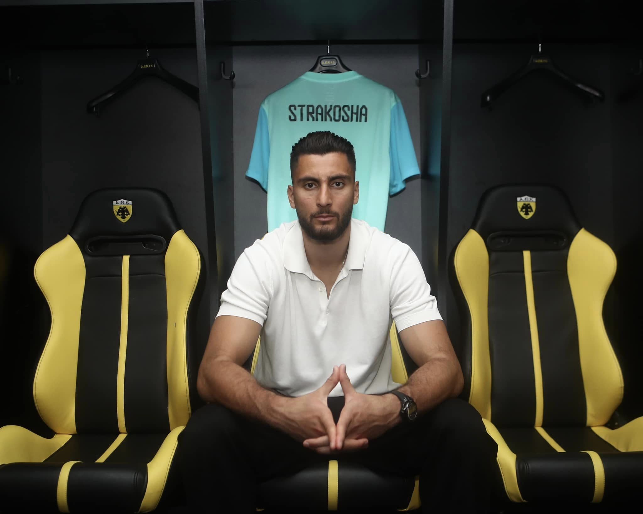 Zyrtare/ Kontratë 5-vjeçare, Strakosha prezantohet tek AEK-u