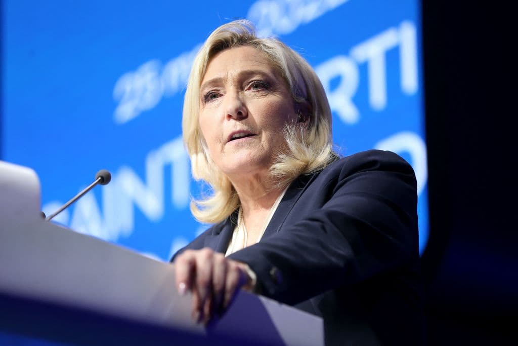 Financim i paligjshëm, prokuroria nis hetim për Marine Le Pen