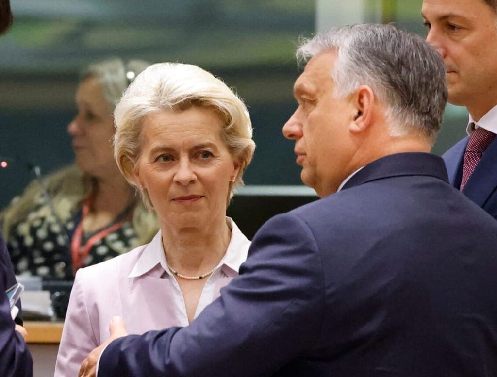 Von der Leyen kritikon Viktor Orbanin për vizitën në Rusi