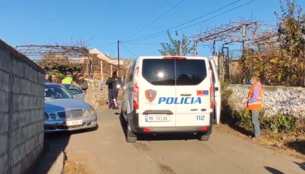 E rëndë në Fier, një 40 vjeçar gjendet i pajetë nga familjarët