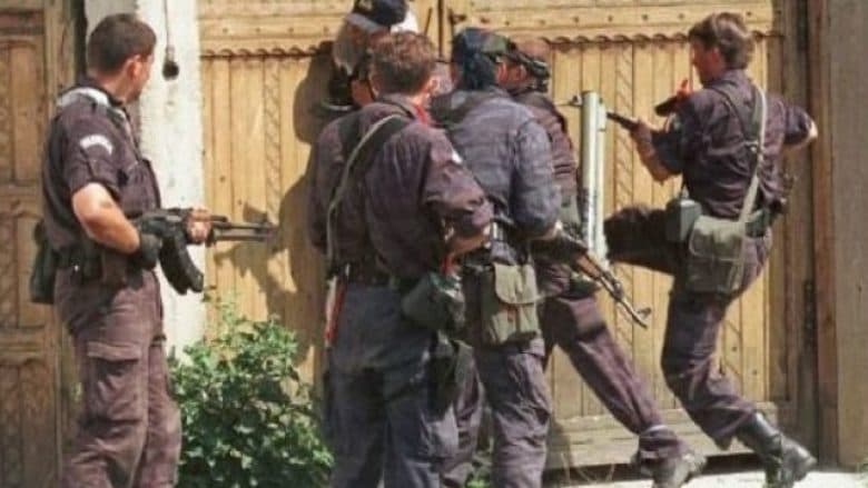 Fshehja e krimeve të luftës nga Serbia/ Kurti kërkon hapjen e arkivave ushtarake