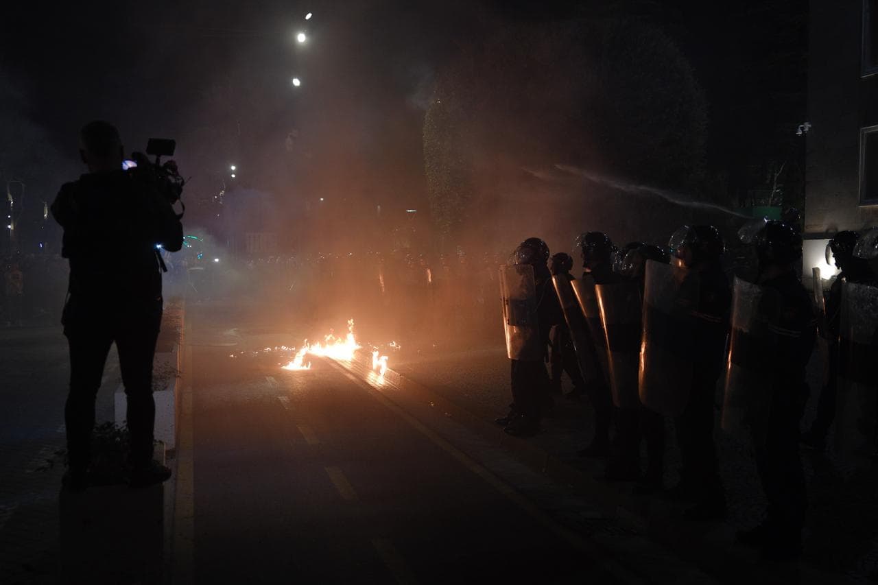 Aktet e dhunshme gjatë protestës, arrestohen dy persona