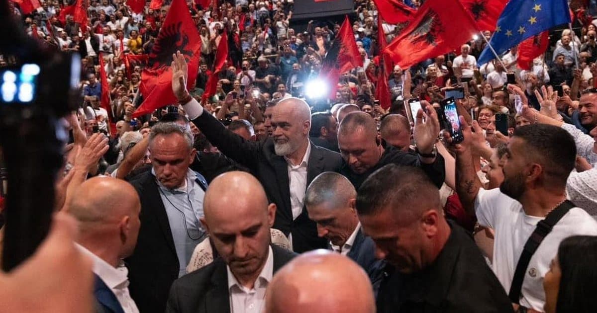 Kryeministri pritet me protestë në Londër, Rama: PD nxit akte anti-shqiptare në tokë të huaj
