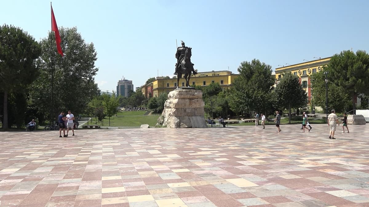 Kushte atmosferike të paqëndrueshme, parashikimi i motit për ditën e sotme