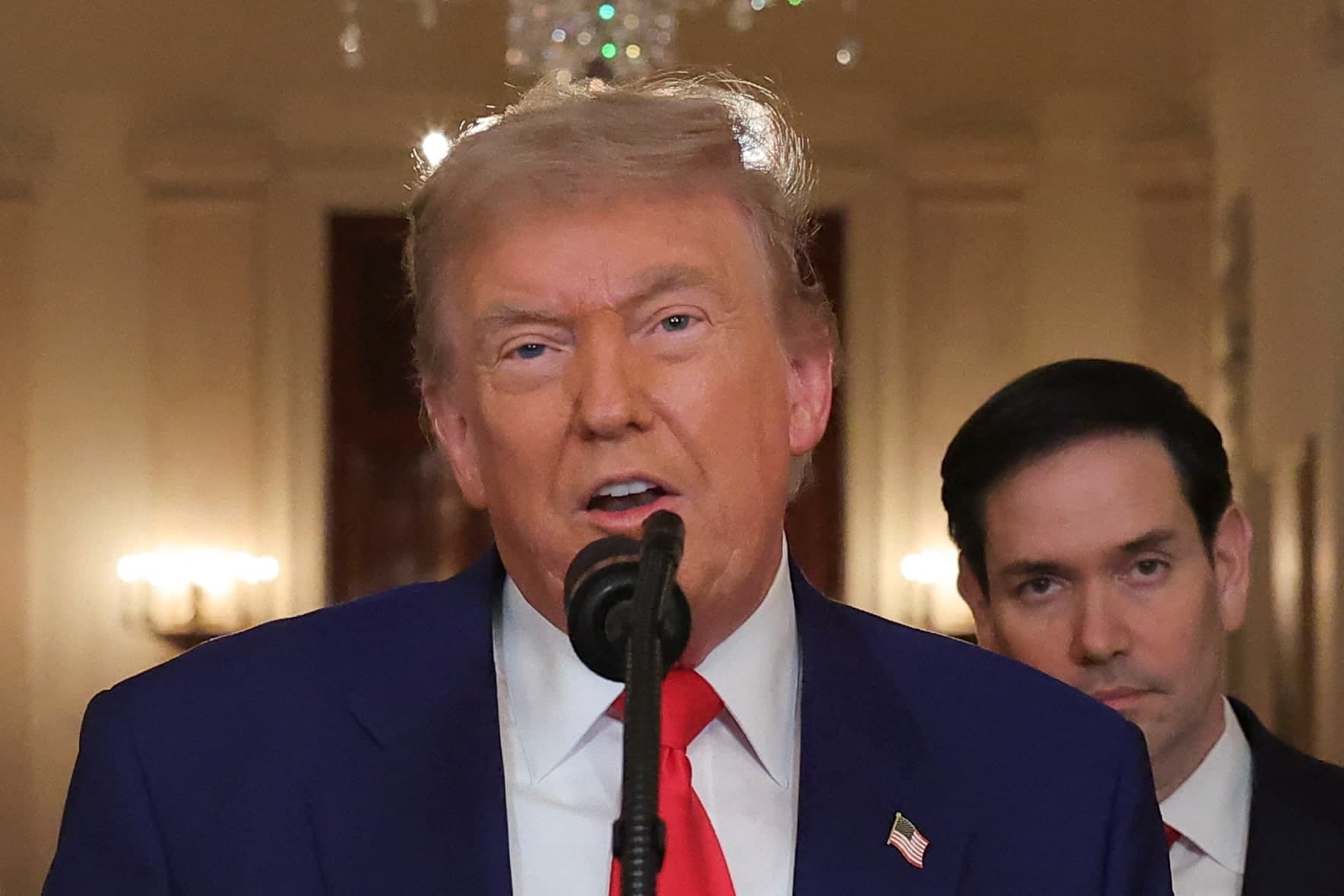 Trump këmbëngul se tre centralet bërthamore të Iranit u shkatërruan pavarësisht raportit të Inteligjencës